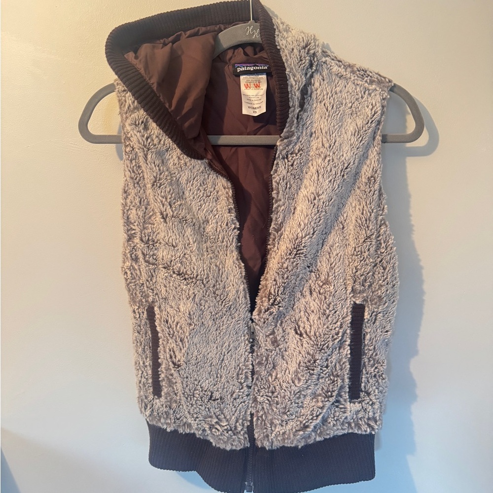 Patagonia Women's Hooded Brown Fleece Vest
